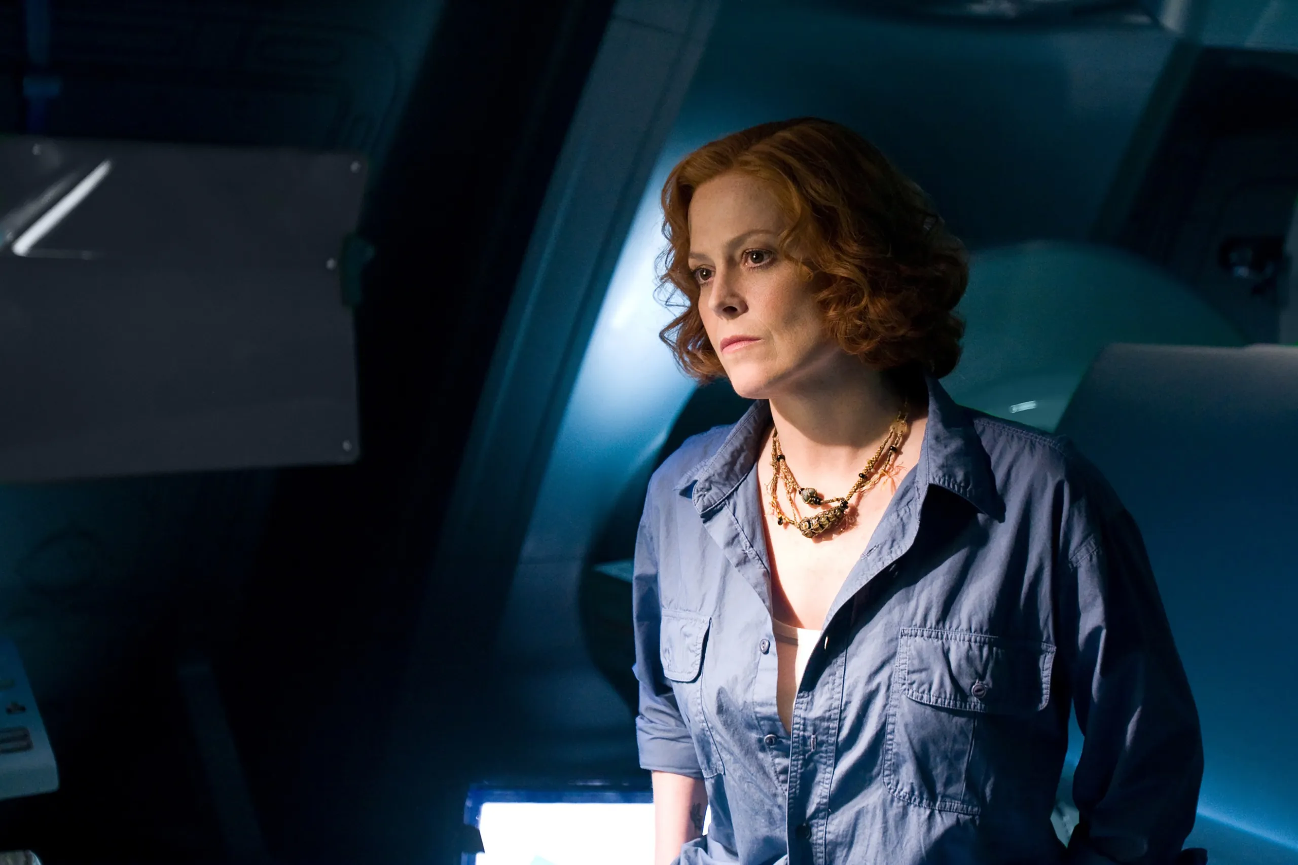 Sigourney Weaver opina sobre Alien Earth