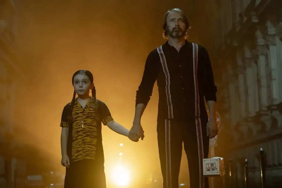 Dust Bunny argumento