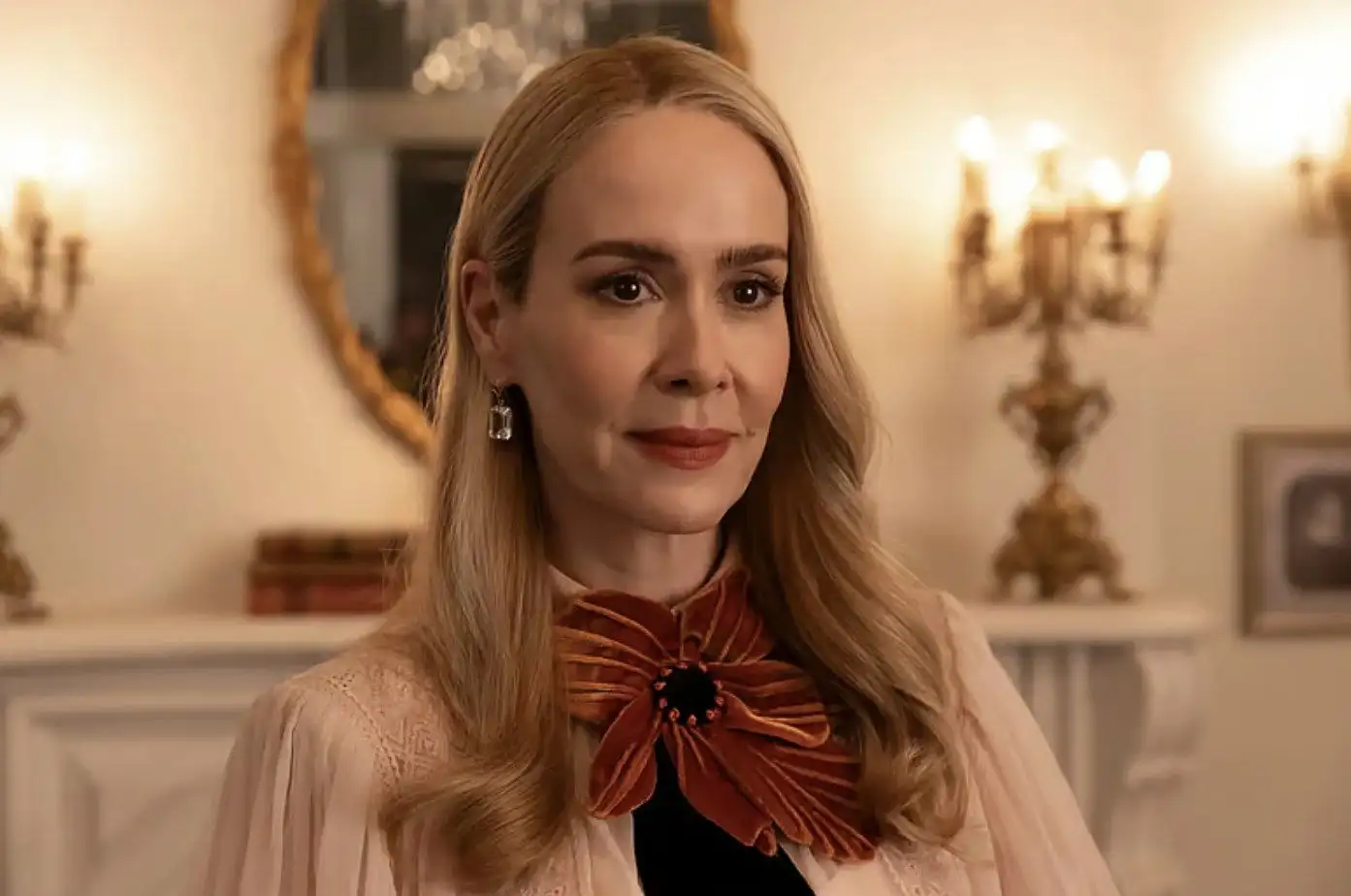 American Horror Story 13 Sarah Paulson